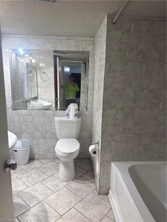 1849 Maravilla Ave A12 Property Photo 18