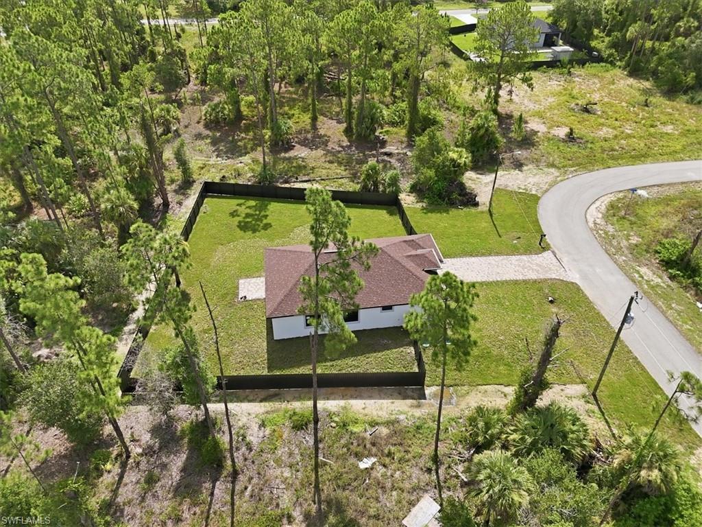 1151 Rachel St E Property Photo 7