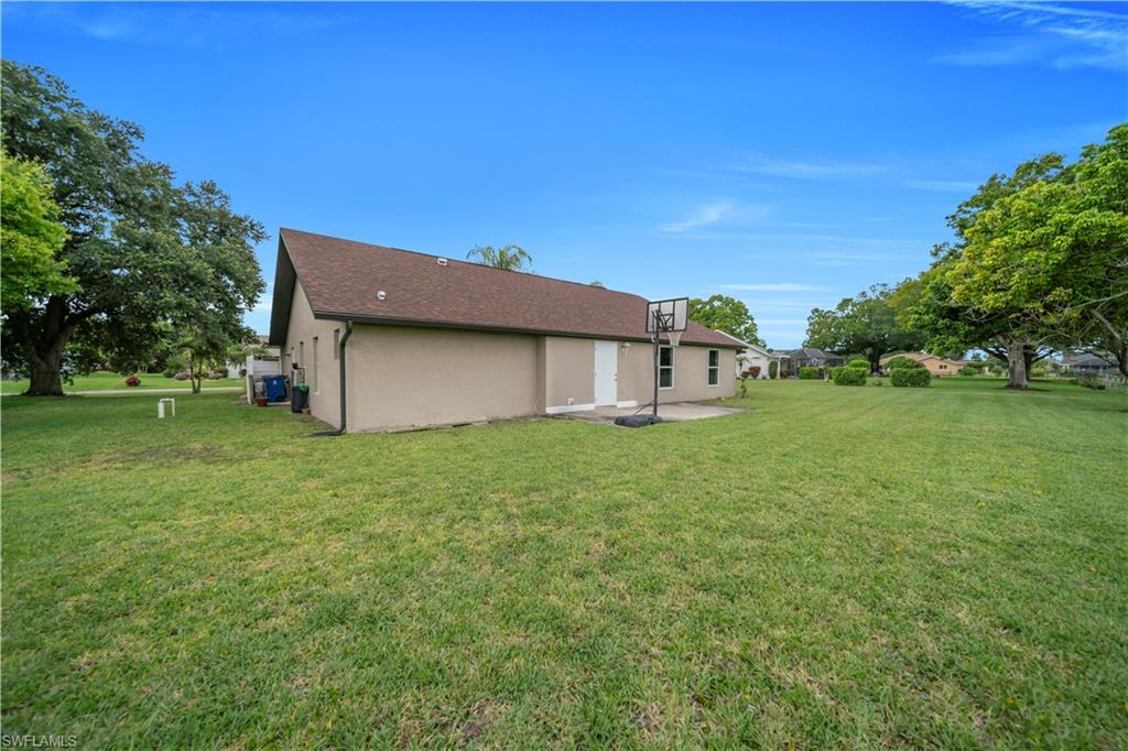 538 Whispering Wind Bend Property Photo 31