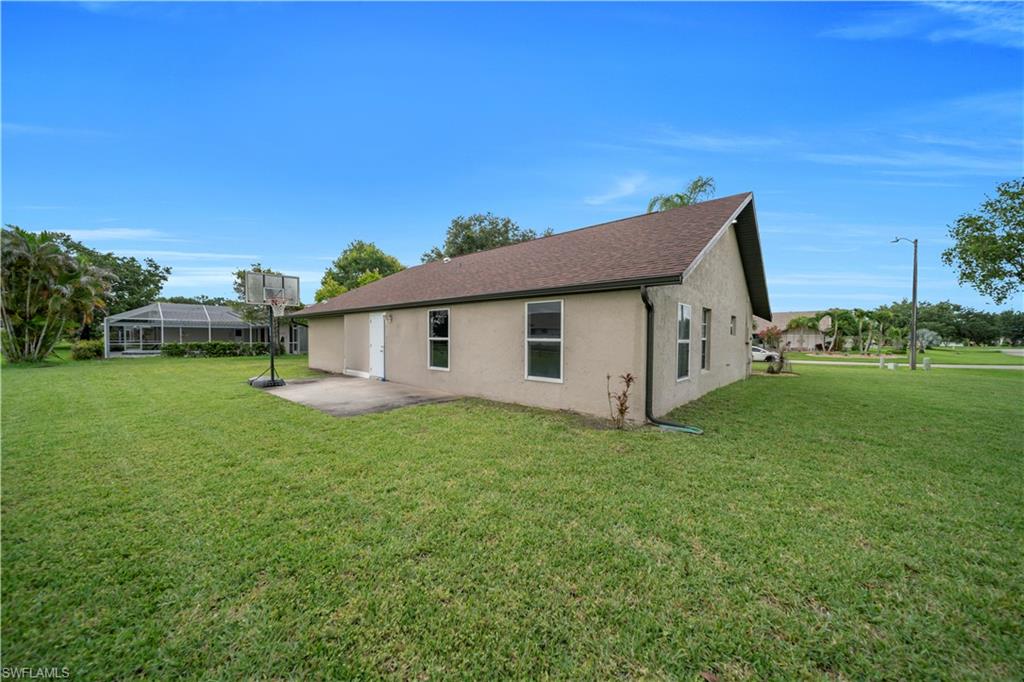 538 Whispering Wind Bend Property Photo 32