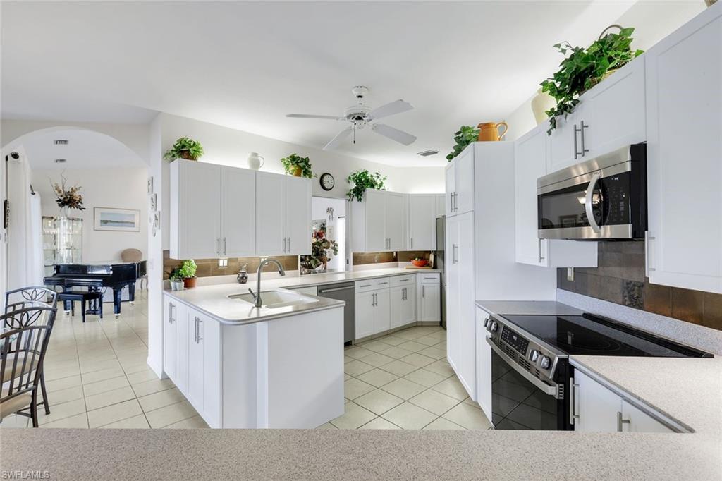 16111 Forest Oaks Dr Property Photo 16