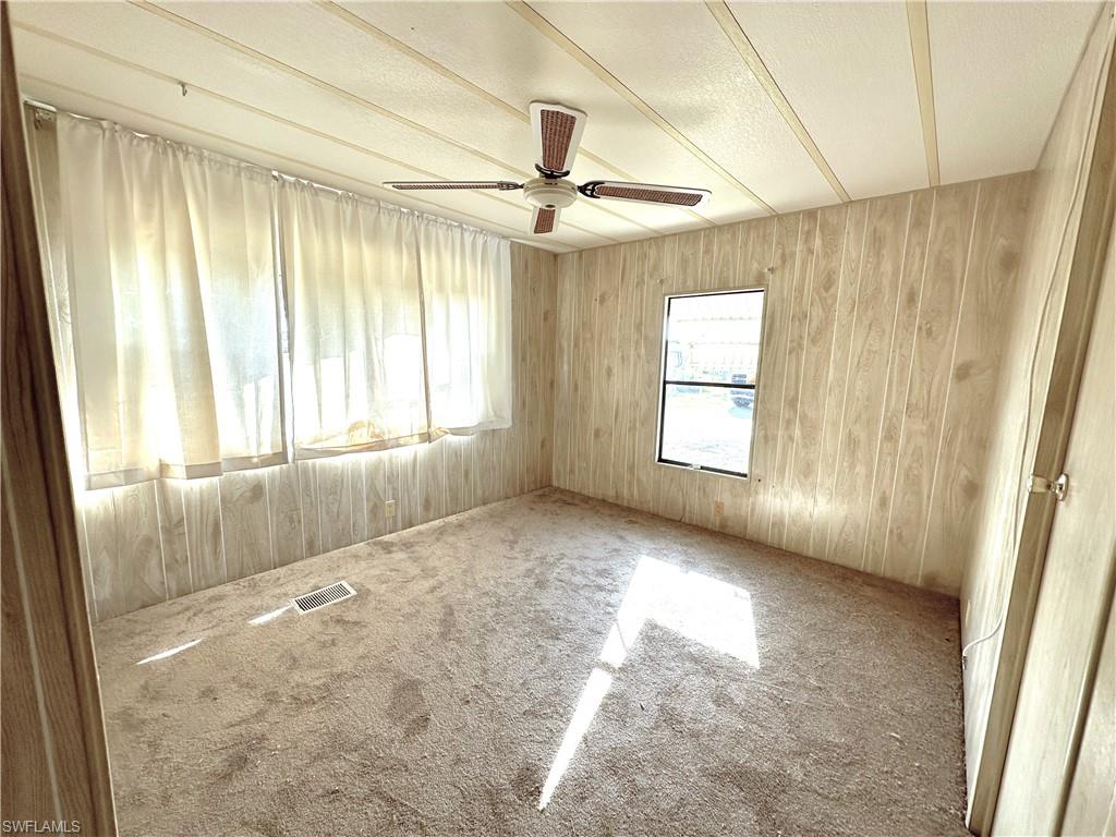 280 Flame Ln Property Photo 14