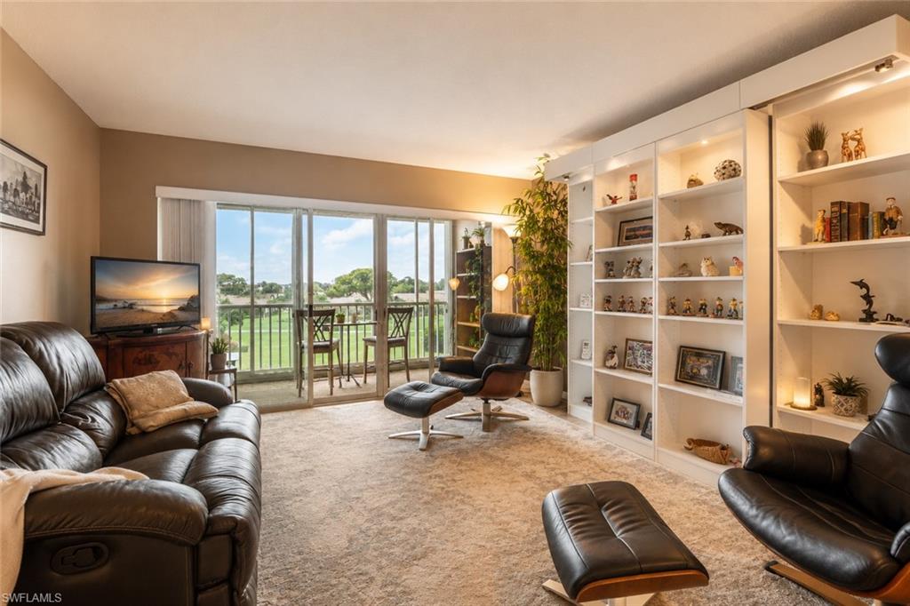 1700 Pine Valley Dr 319 Property Photo 6