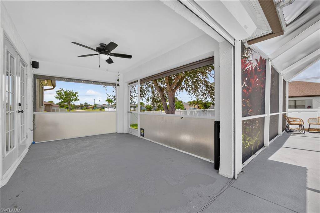 1821 Sw 22nd Ter Property Photo 18