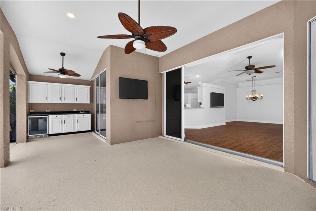 9283 Independence Way Property Photo 16