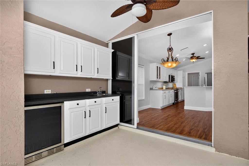 9283 Independence Way Property Photo 18