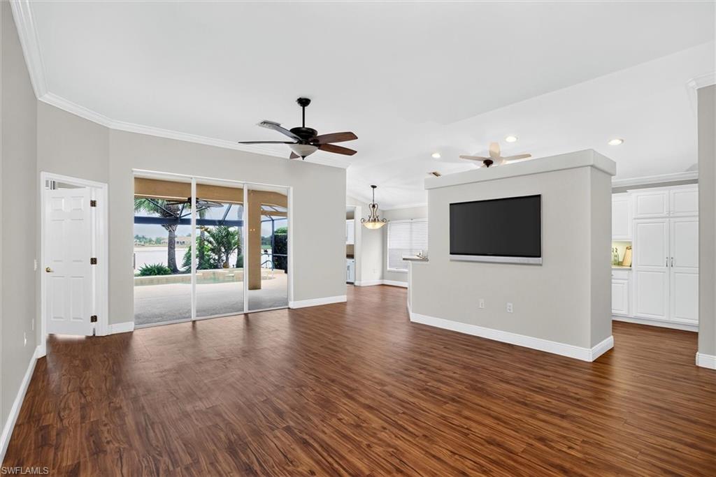 9283 Independence Way Property Photo 28