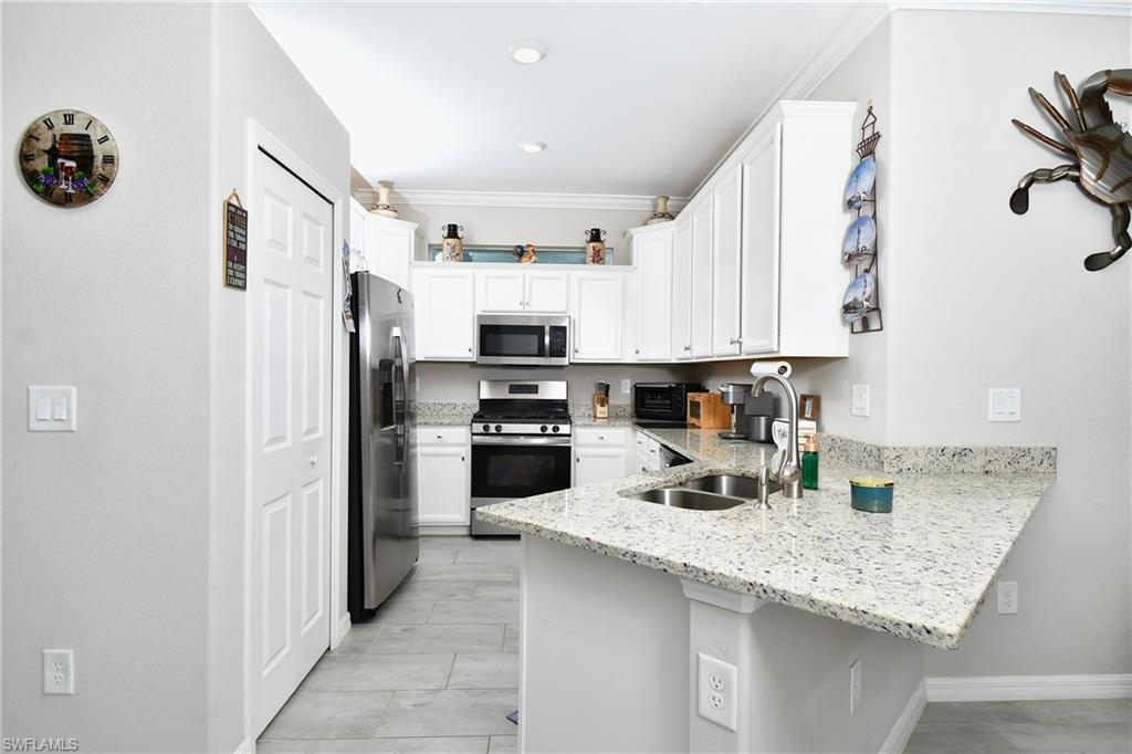 17709 Woodland Ct Property Photo 17