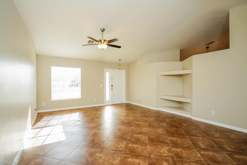 218 Sw 11th Ave Property Photo 5