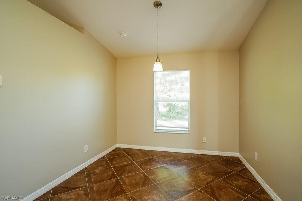 218 Sw 11th Ave Property Photo 6