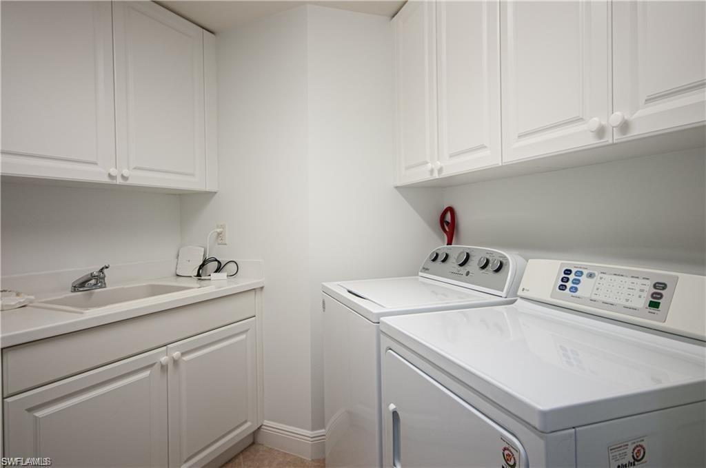 6061 Silver King Blvd 203 Property Photo 21