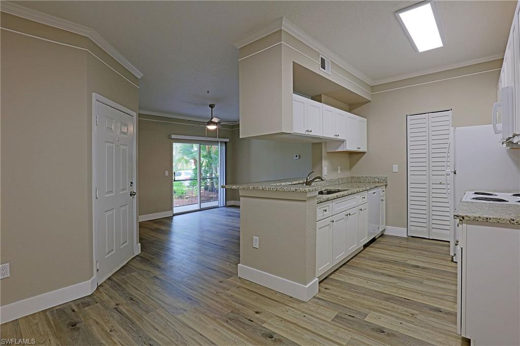 11540 Villa Grand 1207 Property Photo 1
