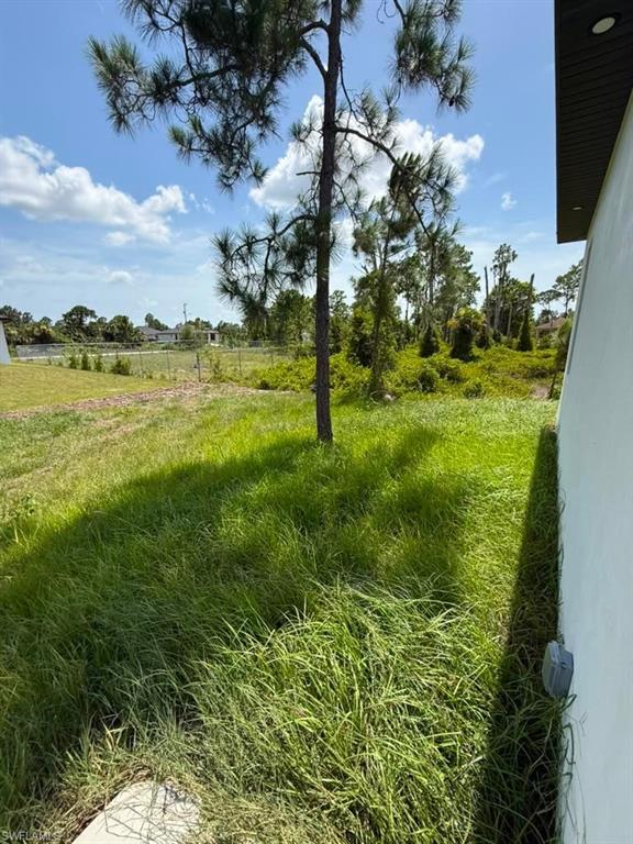 932 Dempsey St Property Photo 13