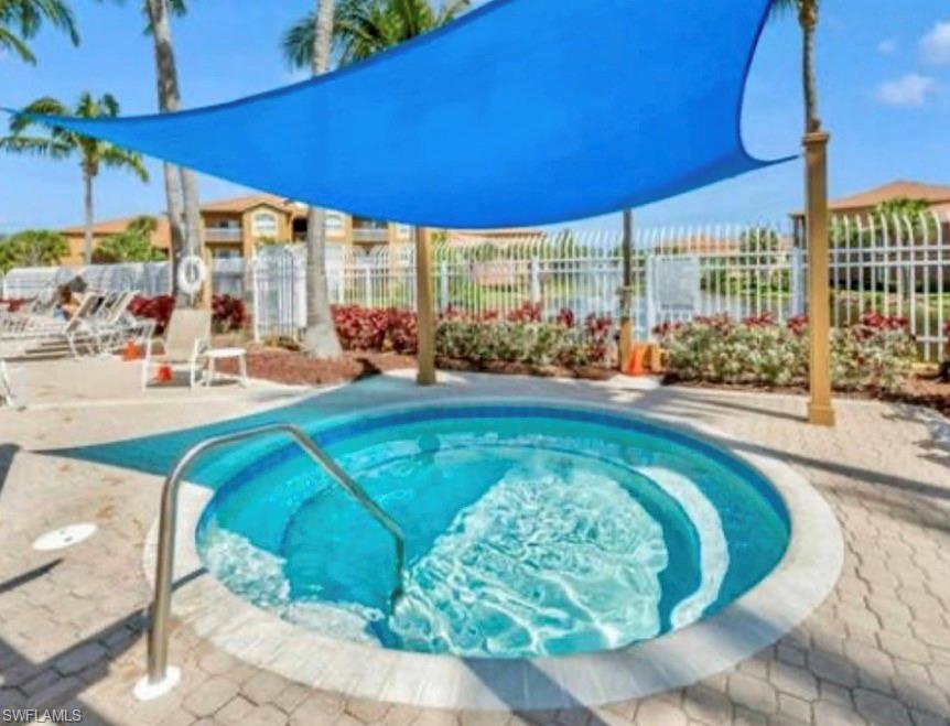 15590 Ocean Walk Cir 309 Property Photo 4