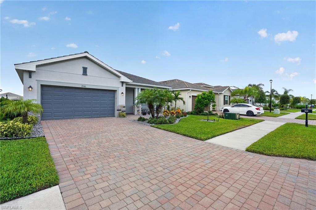 3943 E Hampton Cir Property Photo 27