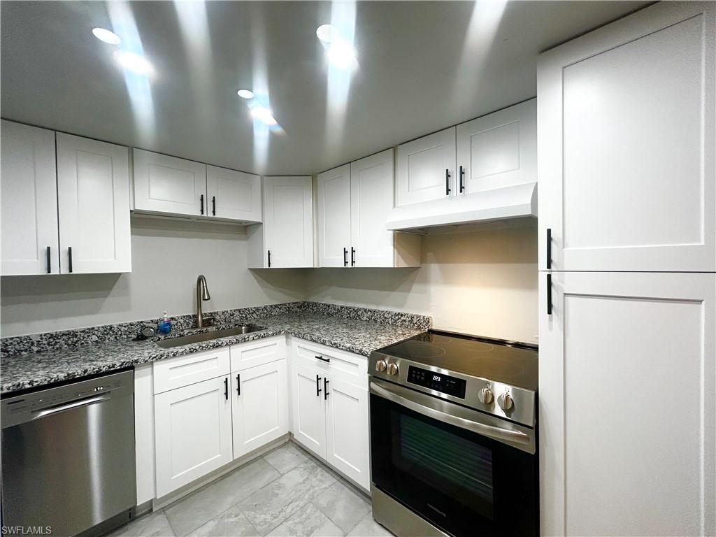 4906 Victoria Dr 103 Property Photo 7