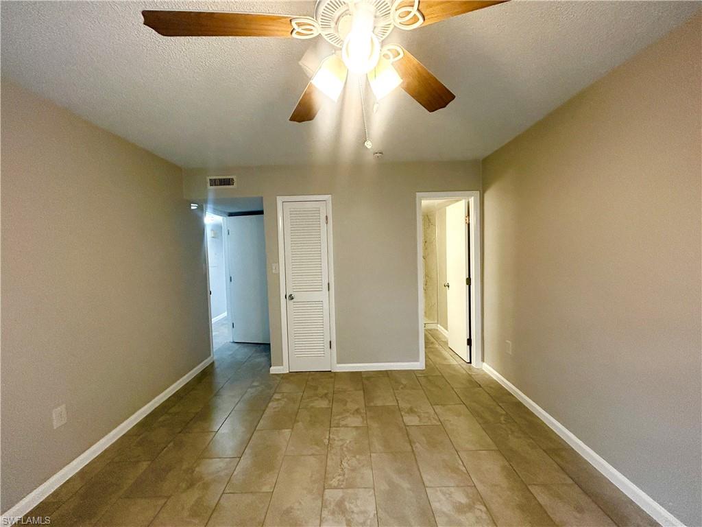 4906 Victoria Dr 103 Property Photo 10