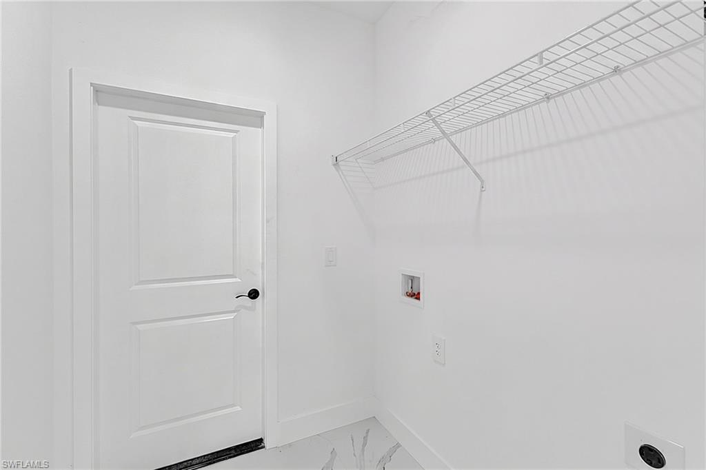 553 Mcarthur Blvd Property Photo 24