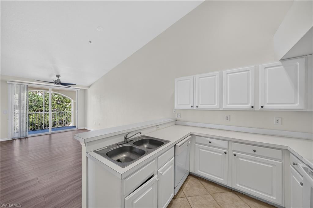4122 Residence Dr 121 Property Photo 6