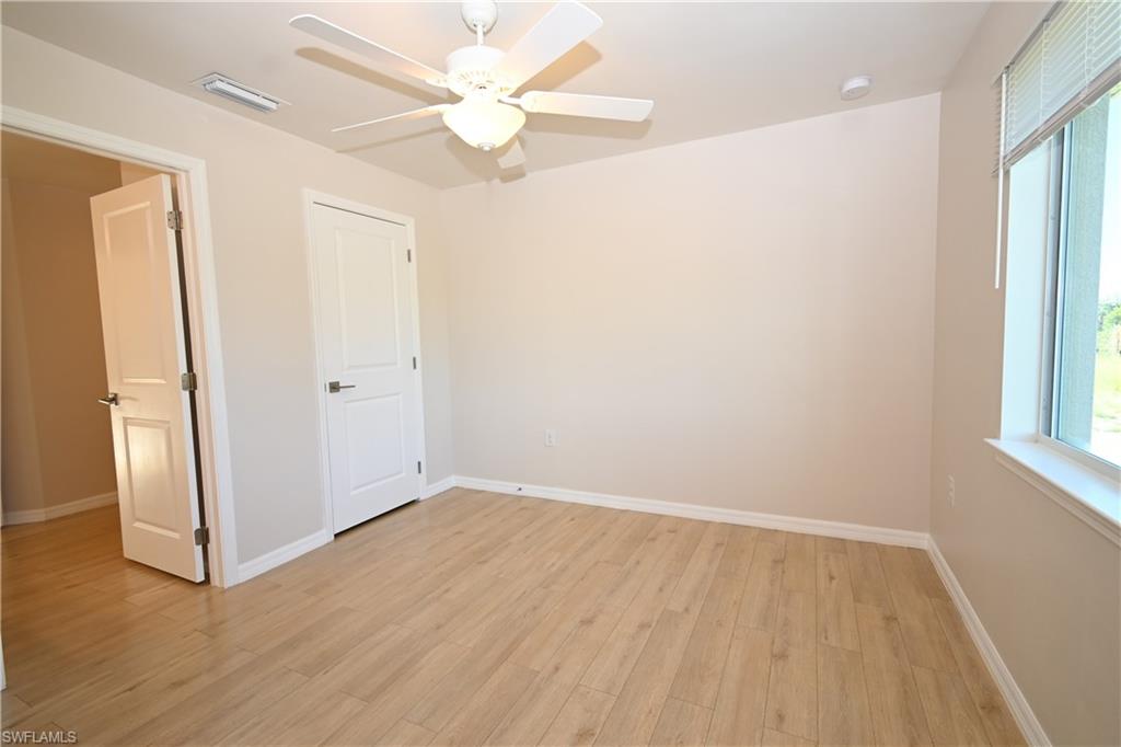 1914 Ne 13th Pl Property Photo 11