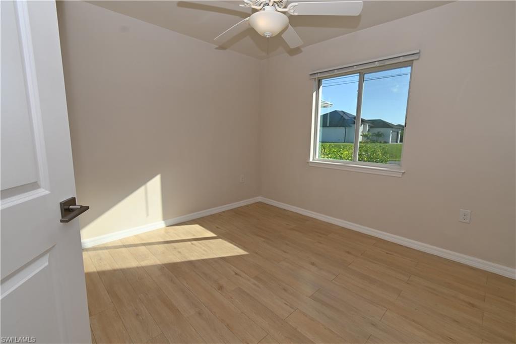 1914 Ne 13th Pl Property Photo 16