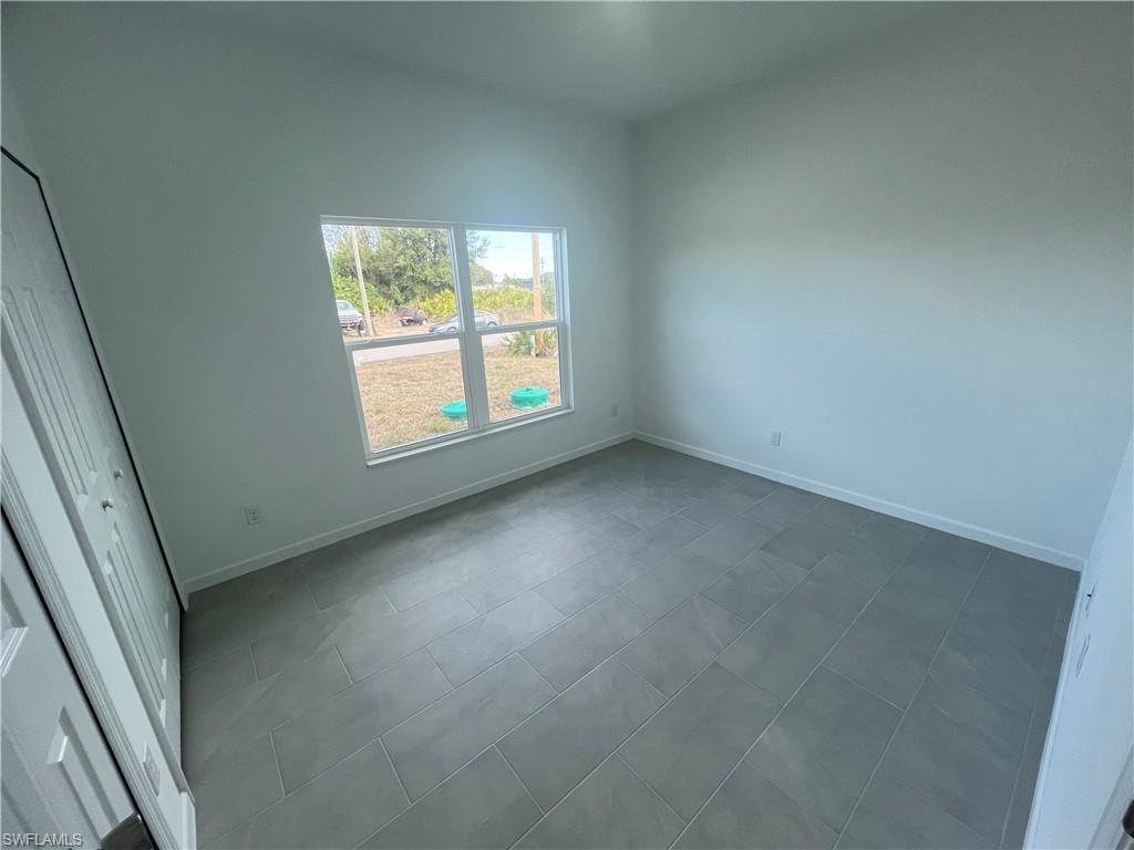 648 Wentworth Dr Property Photo 8