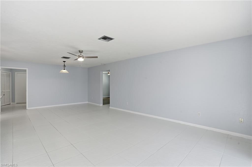 5964 Baker Ct Property Photo 9
