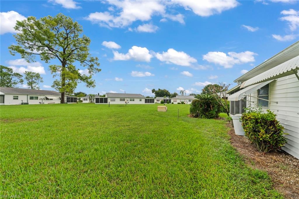 16 Dawn Flower Cir Property Photo 5
