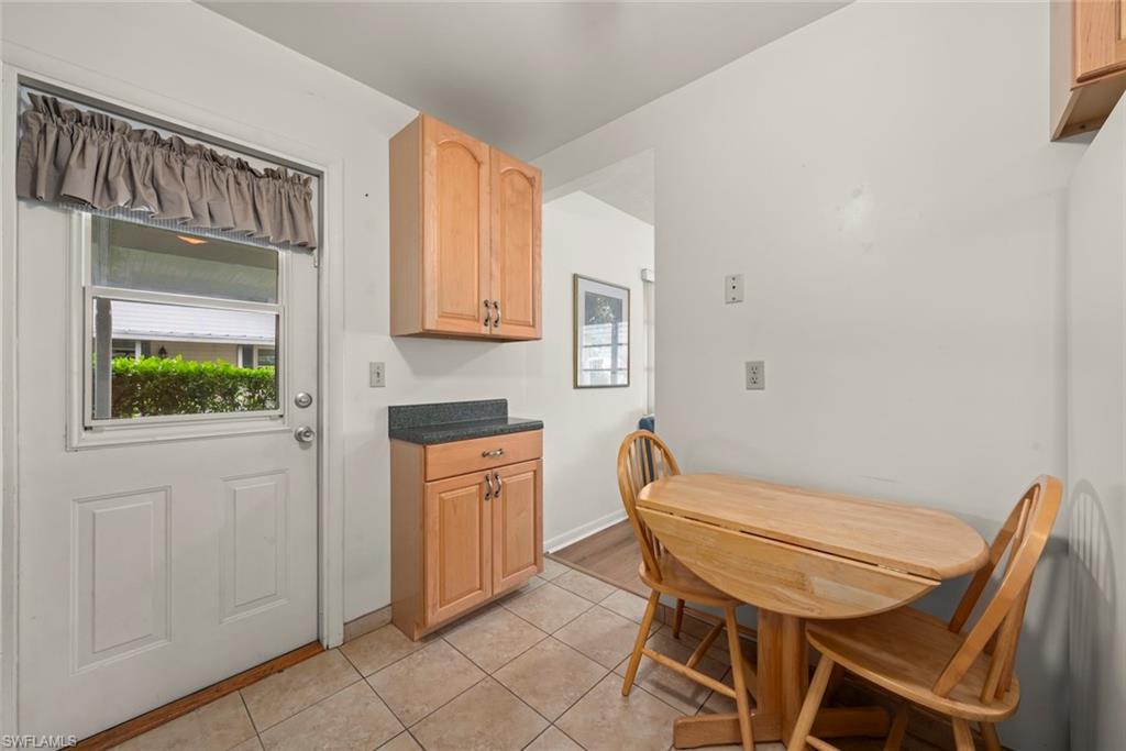 16 Dawn Flower Cir Property Photo 7