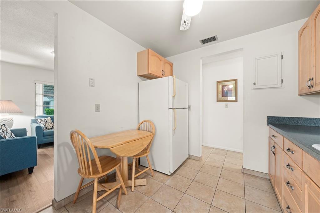 16 Dawn Flower Cir Property Photo 9
