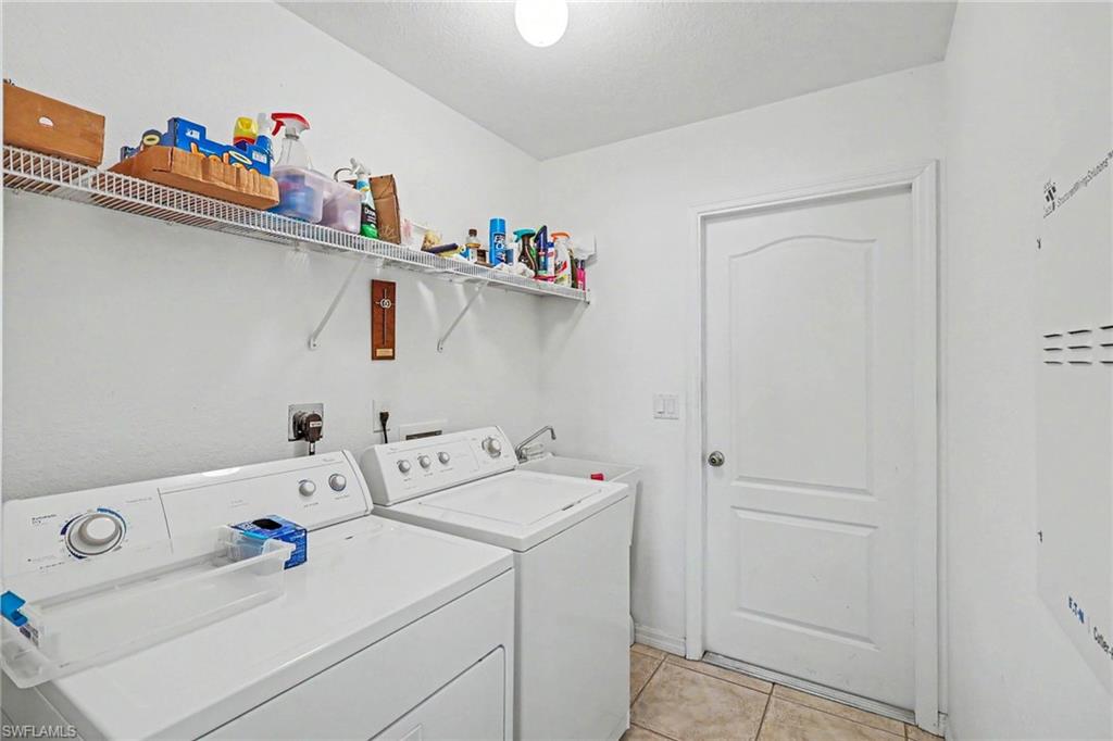 1108 Se 13th Pl Property Photo 21