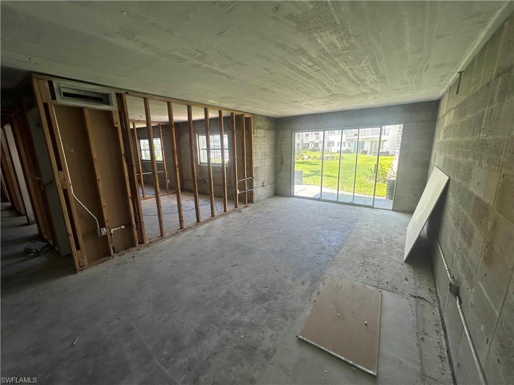 3704 Broadway 109 Property Photo 1