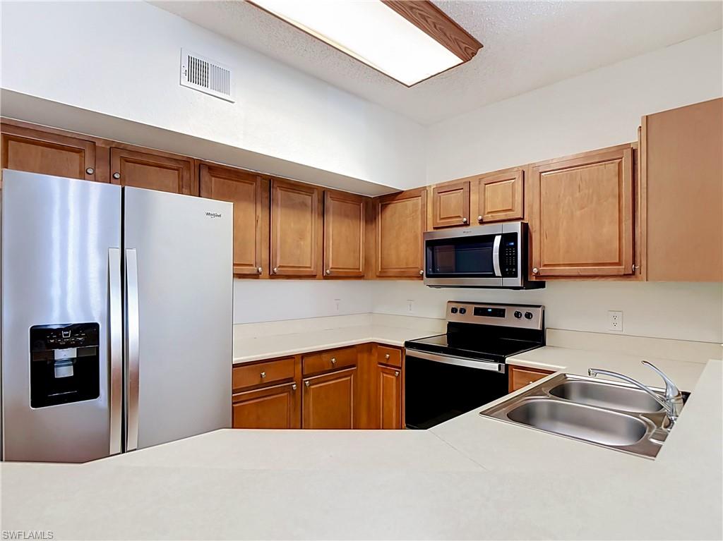 15585 Ocean Walk Cir 204 Property Photo 18