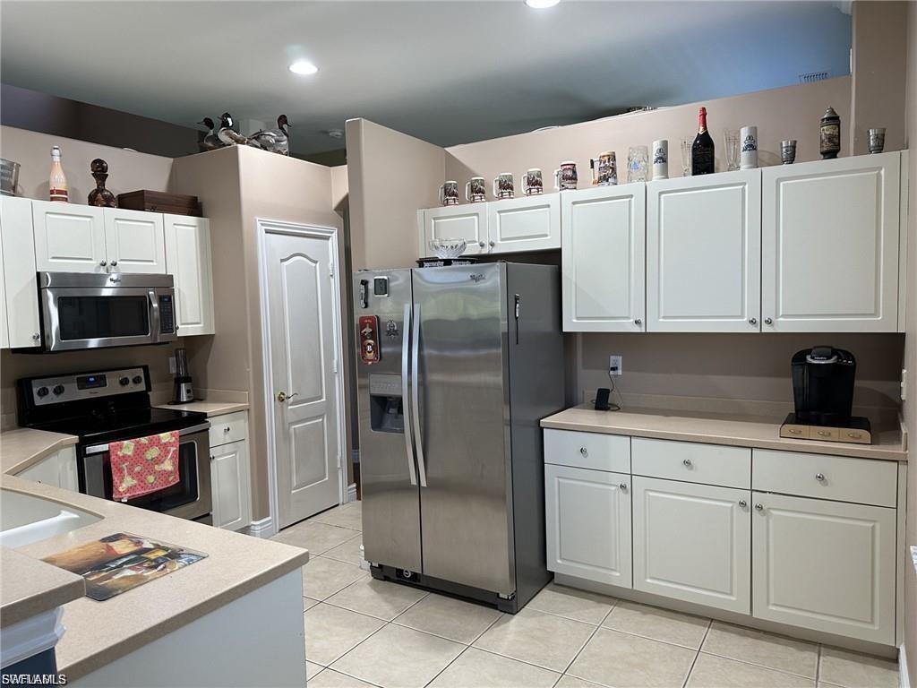 9120 Red Canyon Dr Property Photo 5