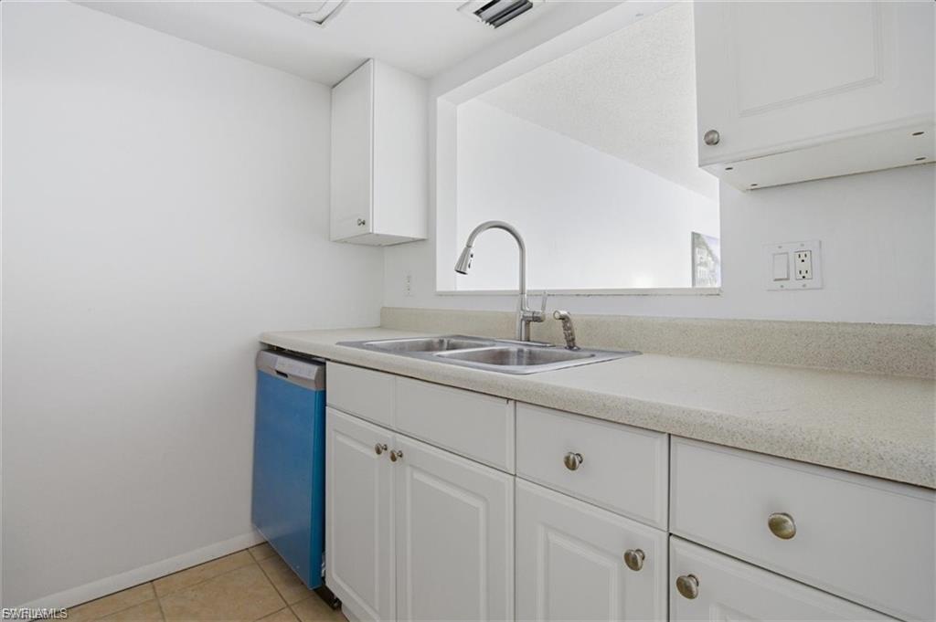 3704 Broadway 310 Property Photo 2