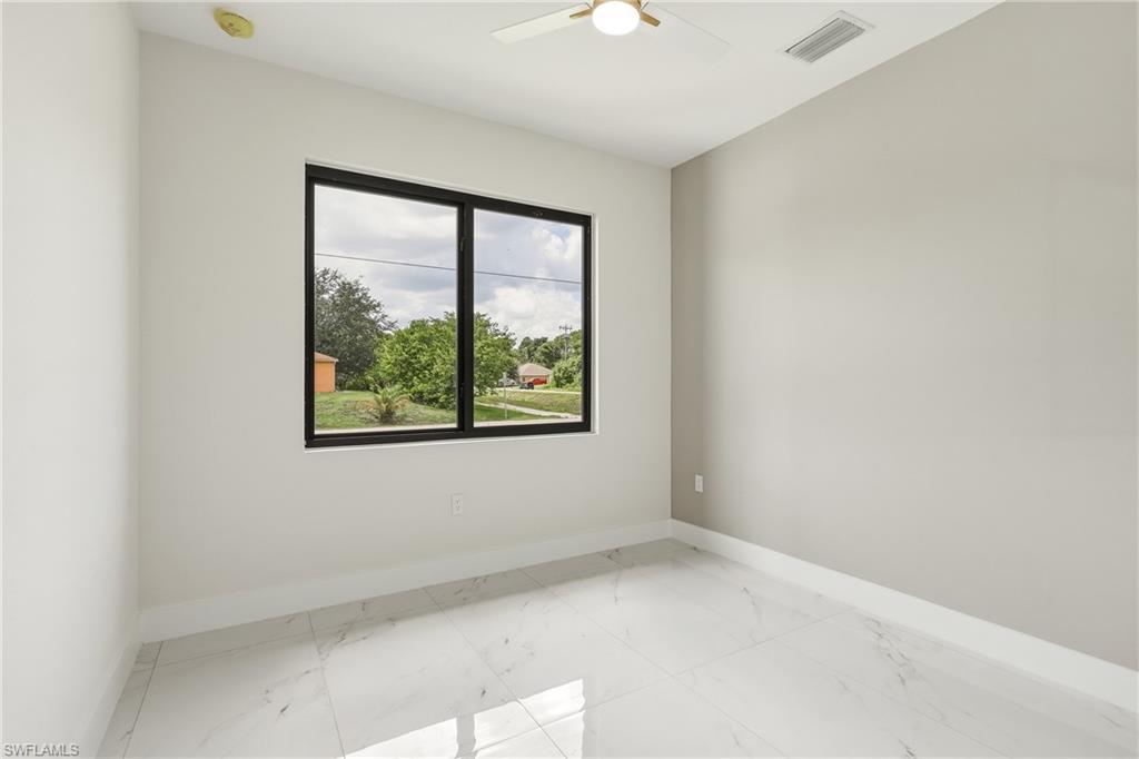 722 Roosevelt Ave Property Photo 15