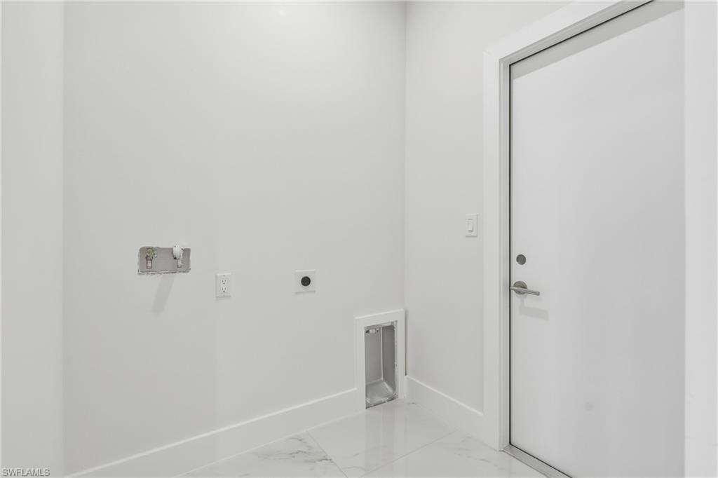 722 Roosevelt Ave Property Photo 22