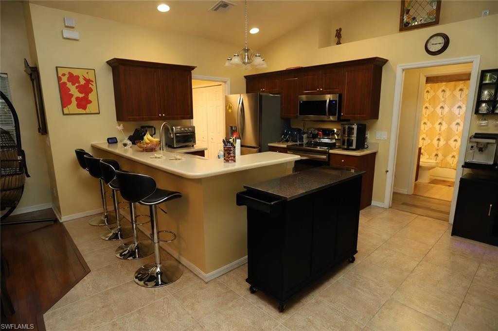 1098 Mission Ln Property Photo 16