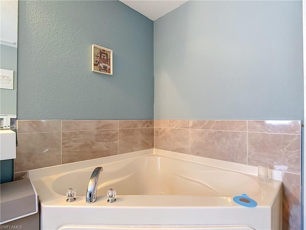 2221 Sw 3rd Ave Property Photo 29