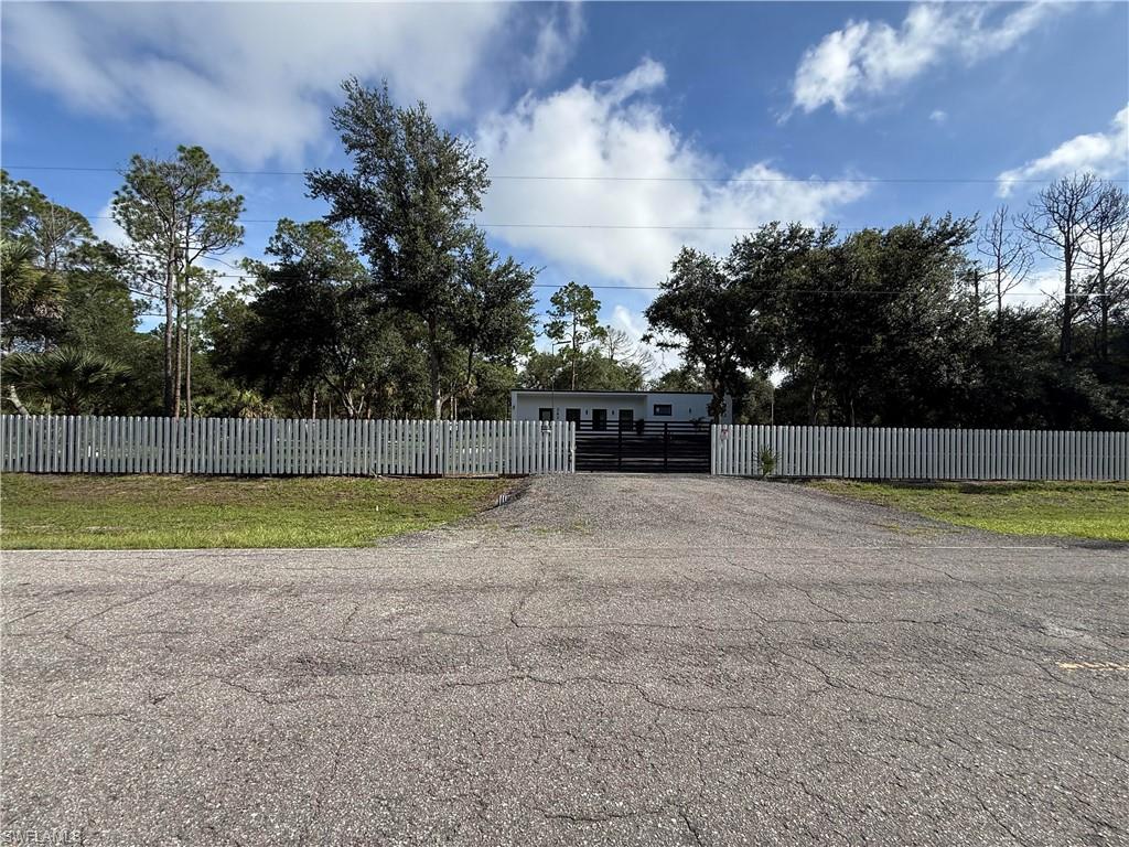 363 Montura Ave Property Photo 5