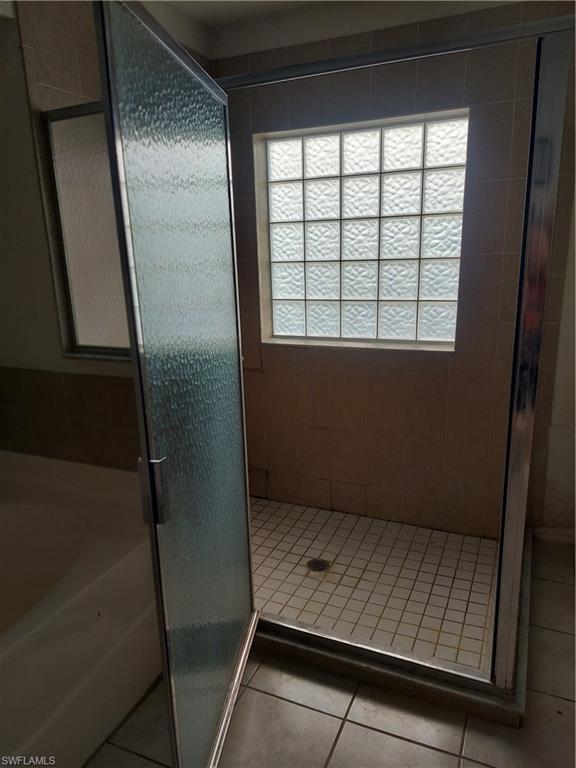 1713 Ne 38th Ter Property Photo 8