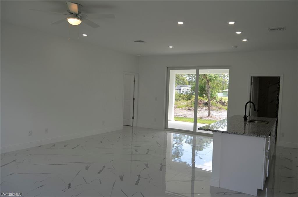 2611 Carol Pl Property Photo 5