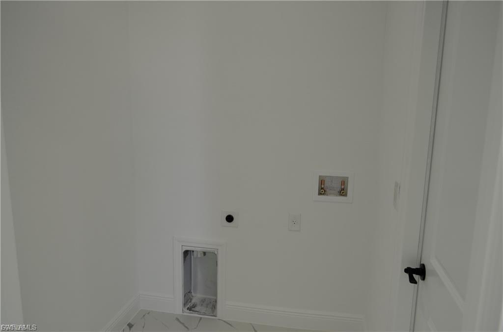 2611 Carol Pl Property Photo 14