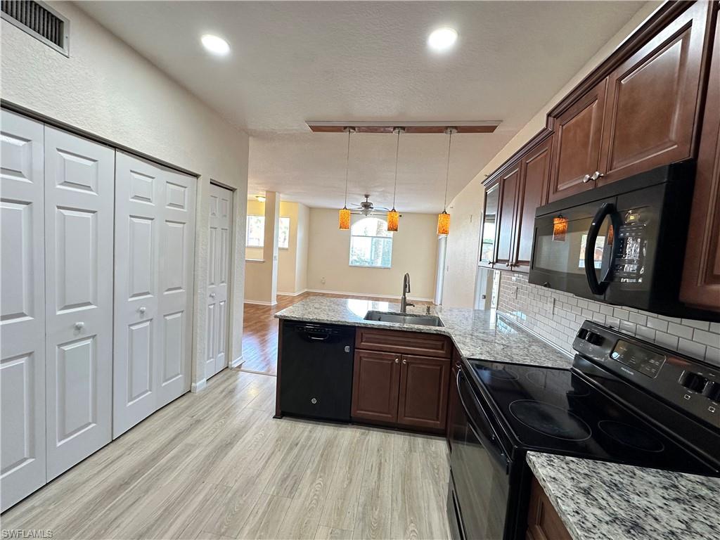 6361 Aragon Way 208 Property Photo 16