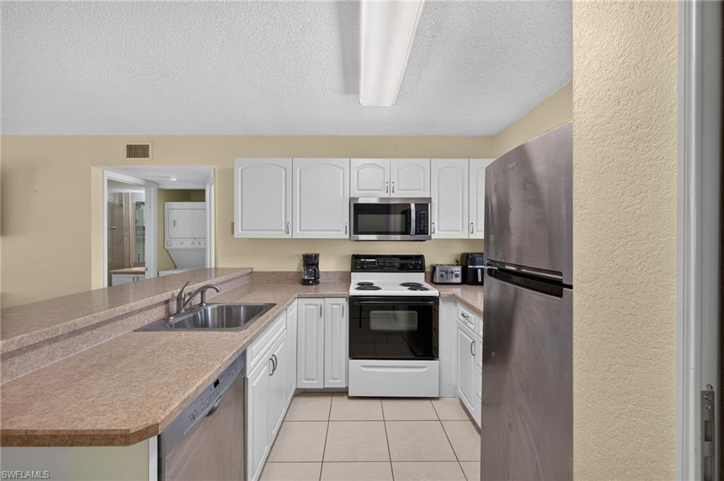 25100 Sandhill Blvd B102 Property Photo 2