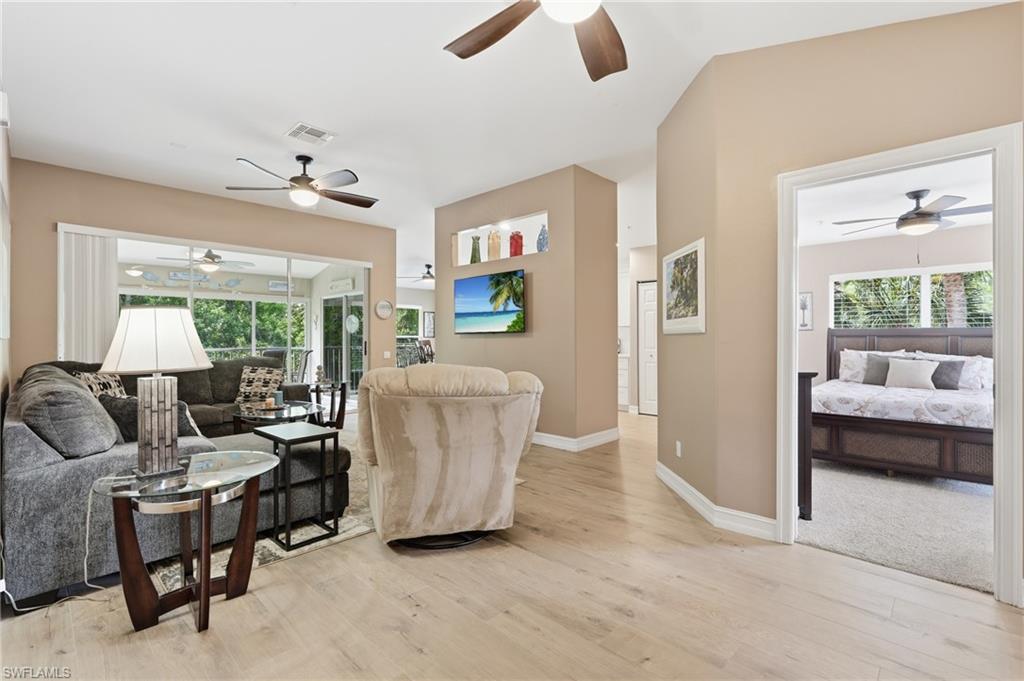 710 Tarpon Cove Dr 203 Property Photo 11