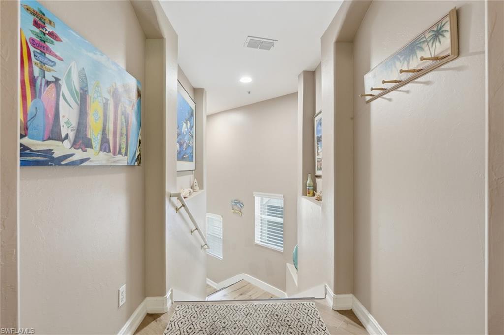710 Tarpon Cove Dr 203 Property Photo 17