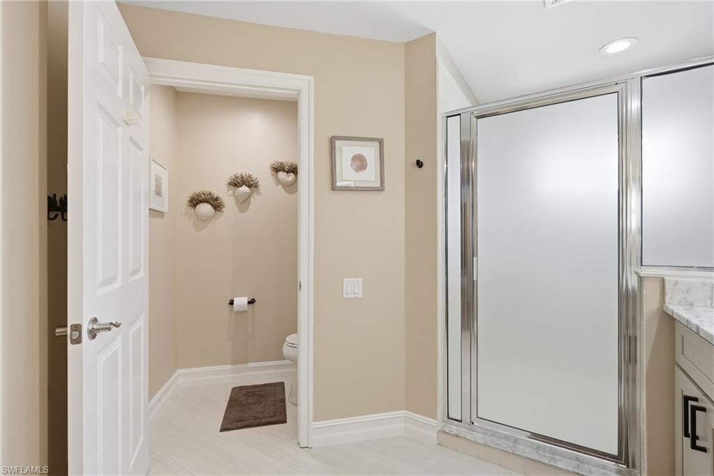 710 Tarpon Cove Dr 203 Property Photo 25