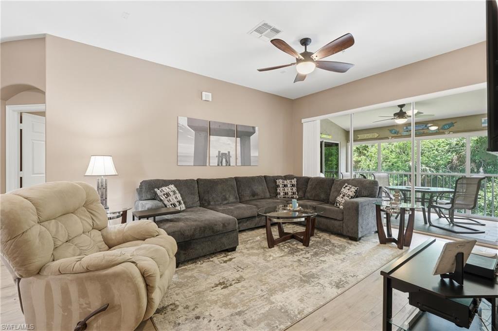 710 Tarpon Cove Dr 203 Property Photo 35