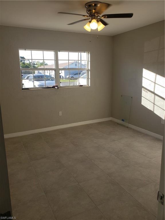 204 1st St Property Photo 8